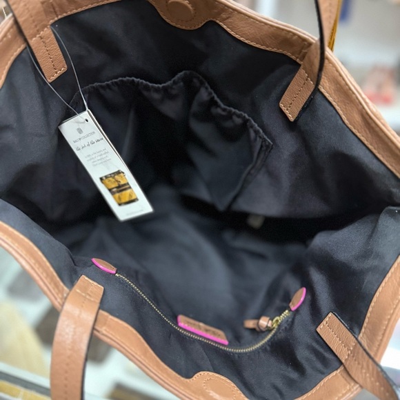 Elliott Lucca Leather Tassel Tote Bag NWT Brown Tan - Picture 4 of 7